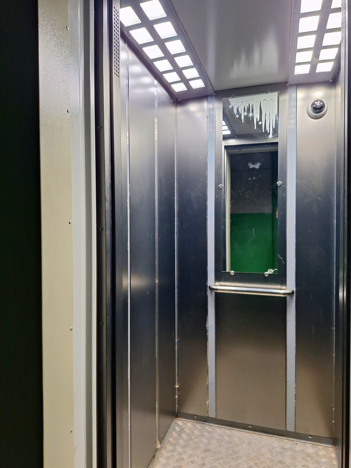 739fd469-7826-4e96-8273-8b5de90ceb5a