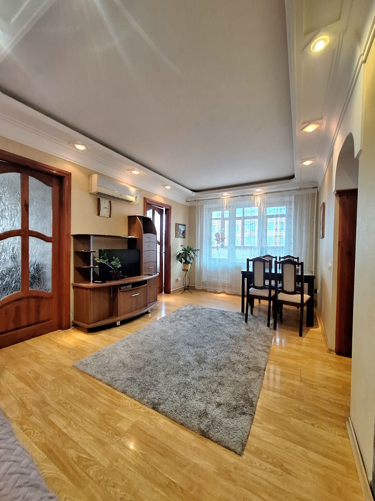 8f97b784-09db-47a1-880e-efdad282cd11