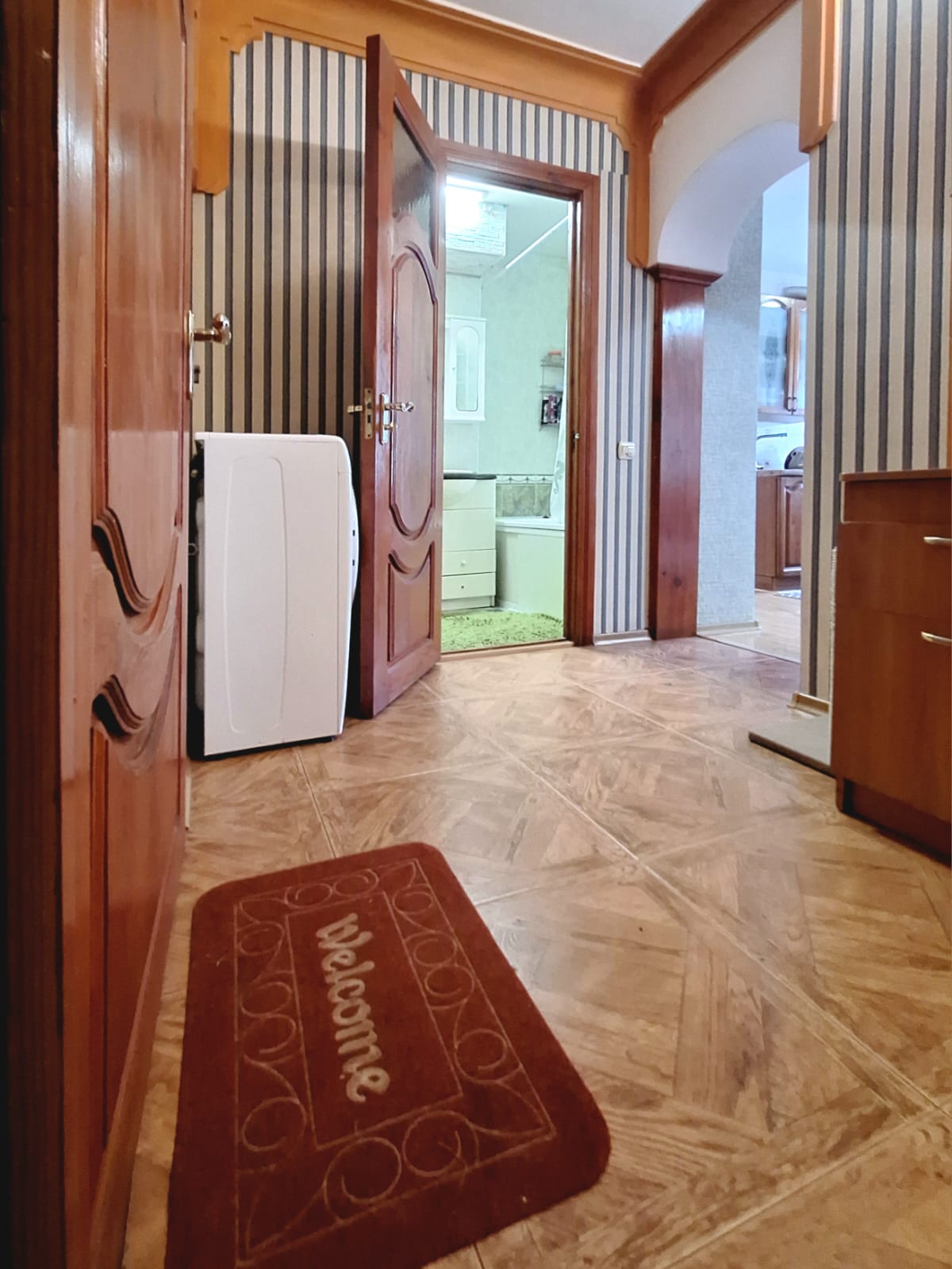 923a75b0-79b8-47aa-a4b3-8819b6e41c57